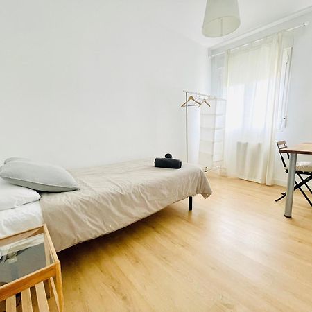 Piso Acogedor Y Tranquilo - Junto A Ifema Y Aerop. Lägenhet Madrid Exteriör bild